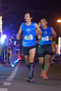 BIB: 107, 61401, 41922
                            <button type="button" onclick="openModal(21470946)" class="btn btn-primary btn-sm float-right btn-popup" data-toggle="modal" data-target=".modal-high-quality">
                        <i class="fas fa-shopping-cart"></i> Add to Cart
                    </button>
                                            <button type="button" onclick="isThisMe(21470946, true)" class="btn btn-success btn-sm float-right btn-popup btn-isme hidden" data-toggle="tooltip" data-placement="bottom" title="นี่คือรูปของคุณใช่ไหม คลิกที่นี่เพื่อเอาเข้าอัลบั้ม">
                        <i class="fas fa-plus"></i> Add to album
                    </button>
                    <button type="button" onclick="isThisMe(21470946, false)" class="btn btn-warning btn-sm float-right btn-popup btn-isnotme hidden">
                        <i class="fas fa-ban"></i> Remove from album
                    </button>